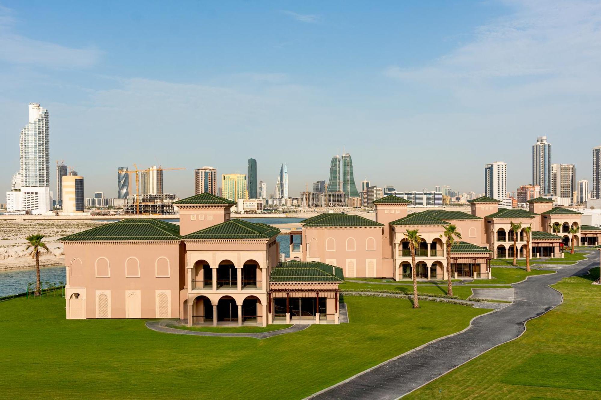 Royal Saray Resort Манама Экстерьер фото Dubai Motor City